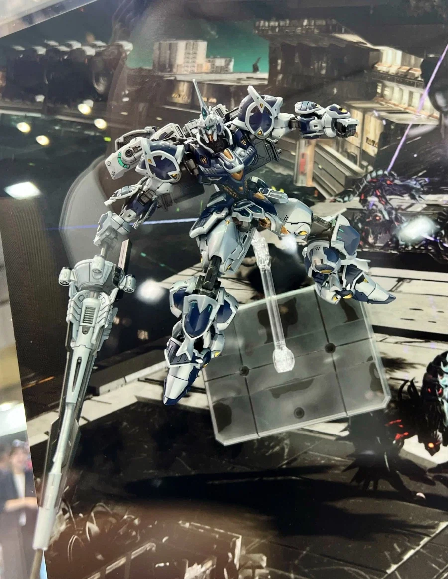 HG 1/144 케리스 다각도 전시 사진_17.webp