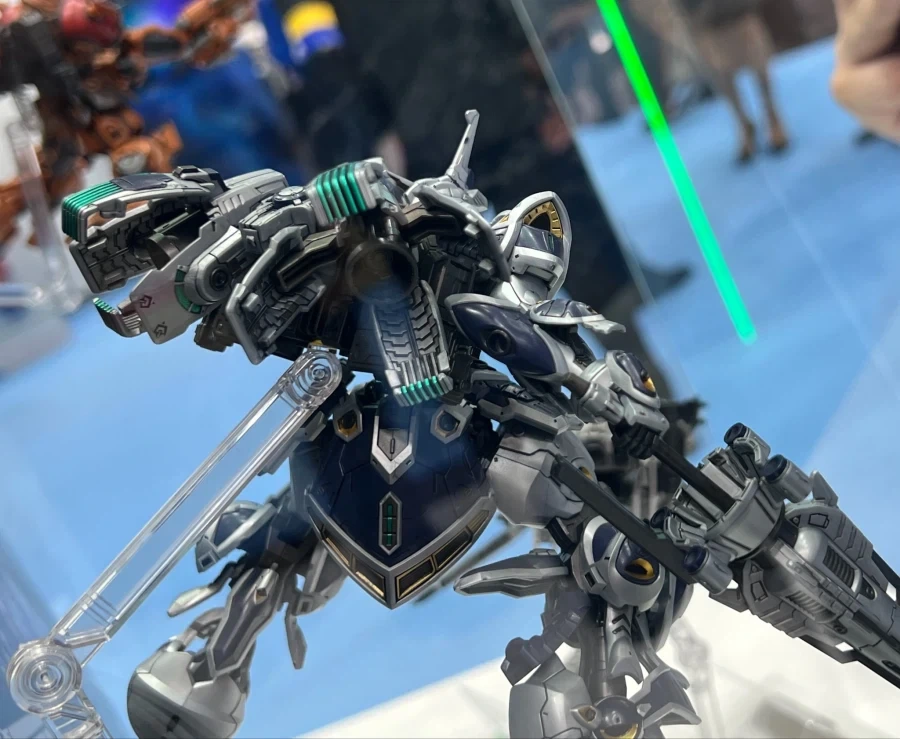 HG 1/144 케리스 다각도 전시 사진_20.webp