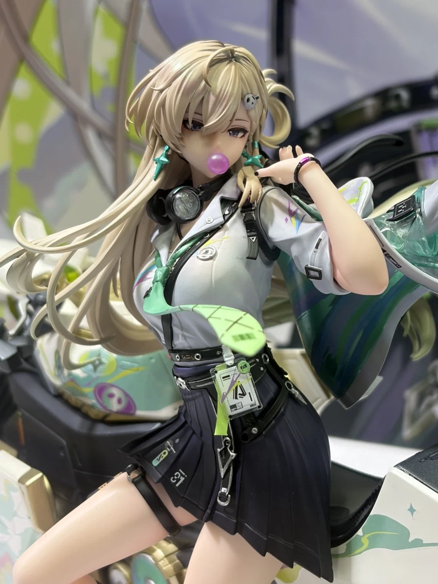 [Animester] 명조 : 워더링 웨이브 - 린네 전시 사진_2.webp