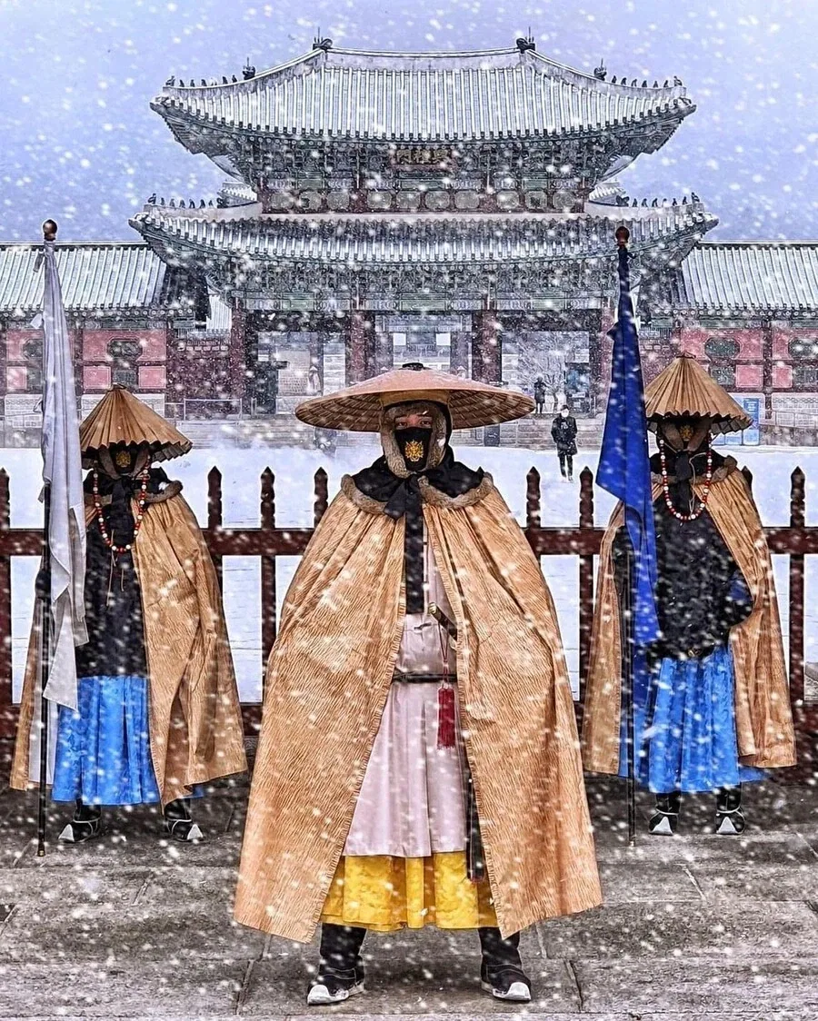 조선에 당도한것을 환영하오 낯선이여_1.webp