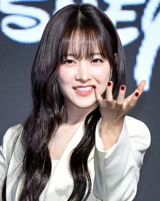 기 모으는 박보영_4.webp