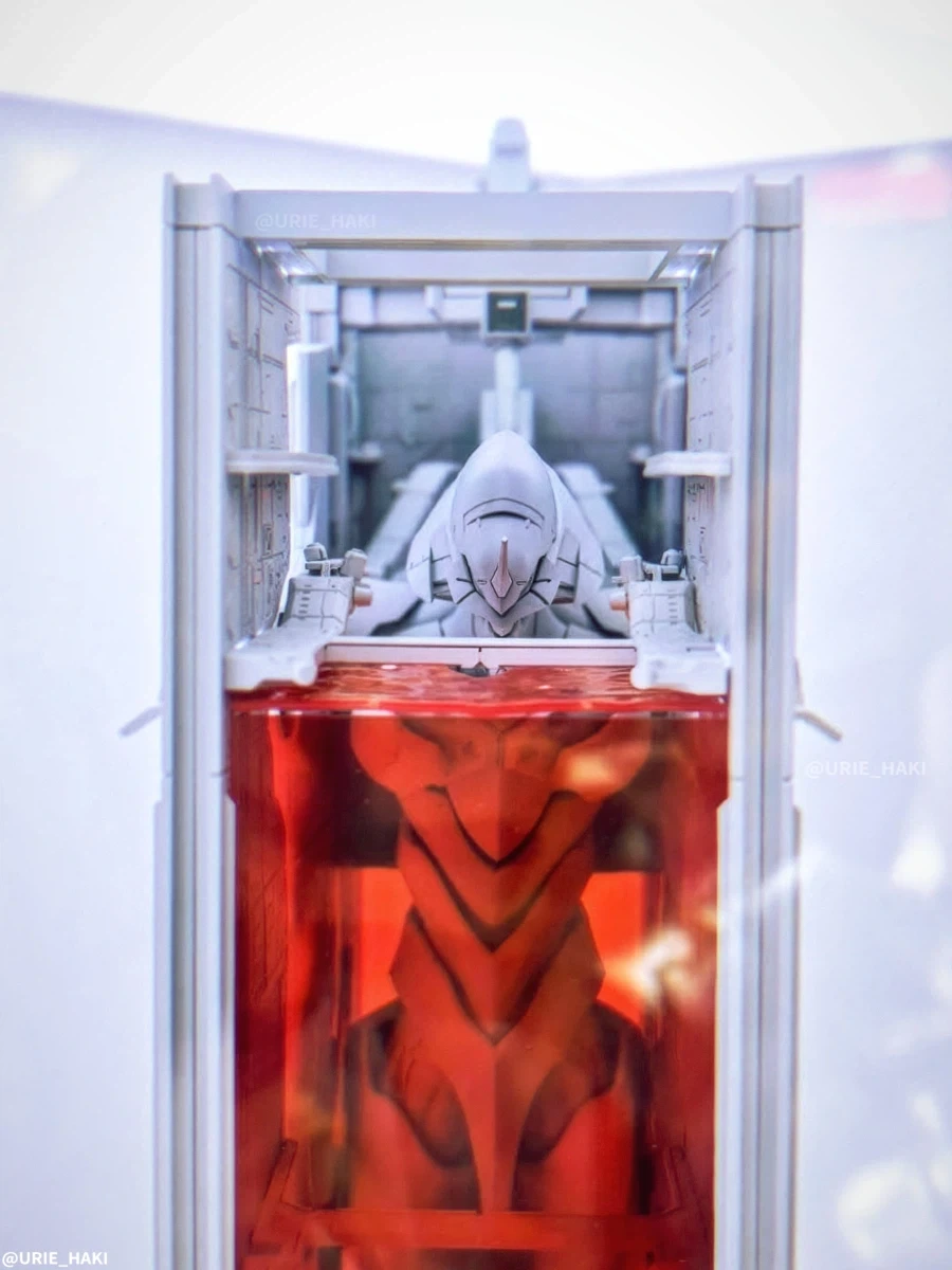 [오렌지 캣] 장주 에반게리온 초호기 원형 케이지 격납 정면 사진_1.webp