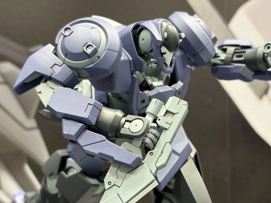 HG 리벤 볼프 스페이스 울프대 사양 & MG 스펠비어 GN-X 전시 사진 2_10.webp