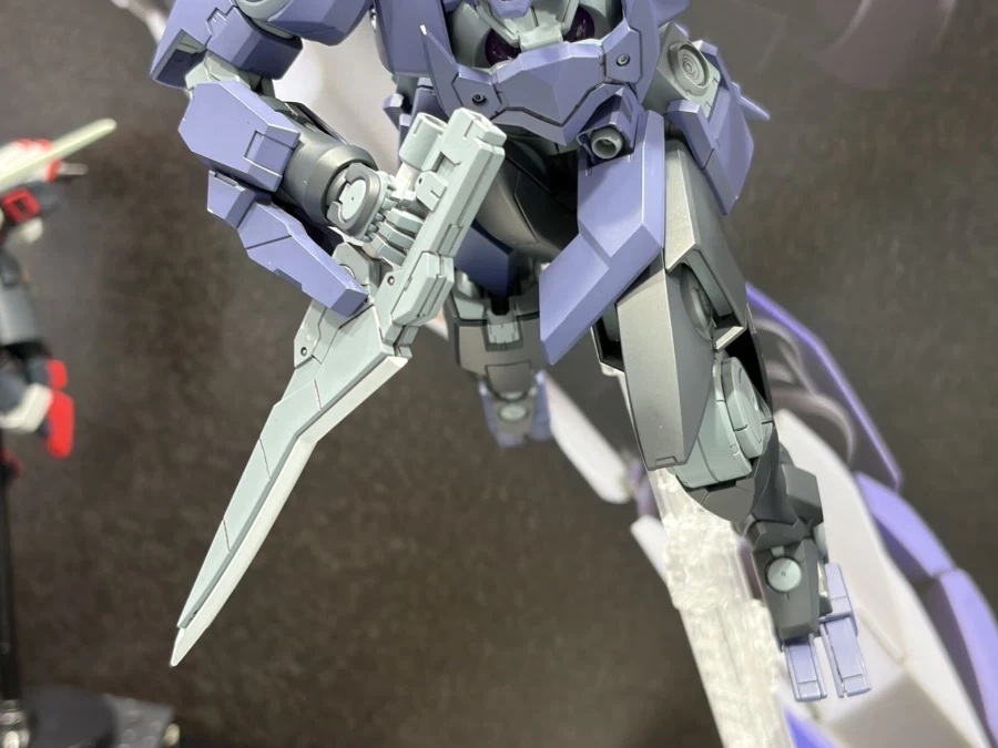 HG 리벤 볼프 스페이스 울프대 사양 & MG 스펠비어 GN-X 전시 사진 2_11.webp