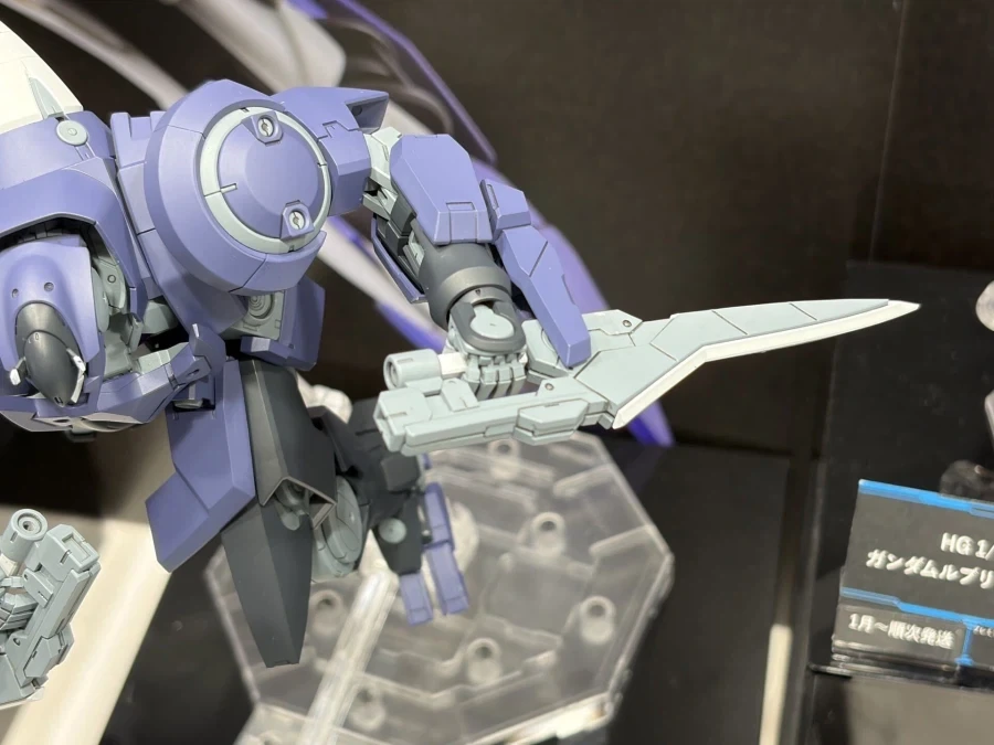 HG 리벤 볼프 스페이스 울프대 사양 & MG 스펠비어 GN-X 전시 사진 2_12.webp