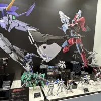 HG 리벤 볼프 스페이스 울프대 사양 & MG 스펠비어 GN-X 전시 사진 2