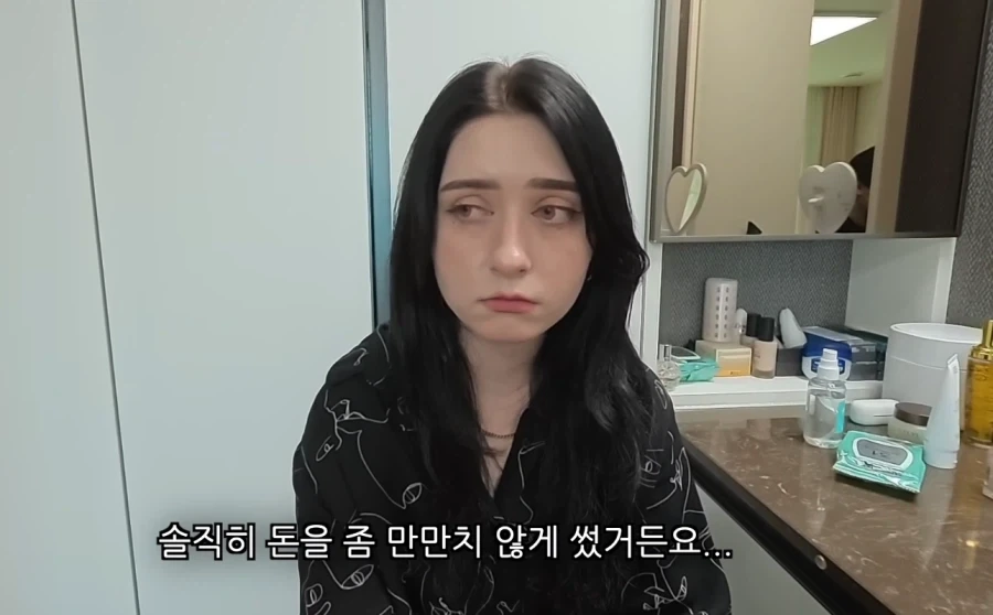 마누라 : 야. 우리엄마한테 돈쓰는게 아까워?_4.webp