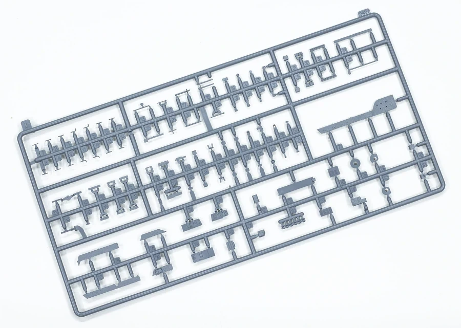 [아카데미 과학] 1/700 USS 벙커 힐 1991 런너 사진_20.webp