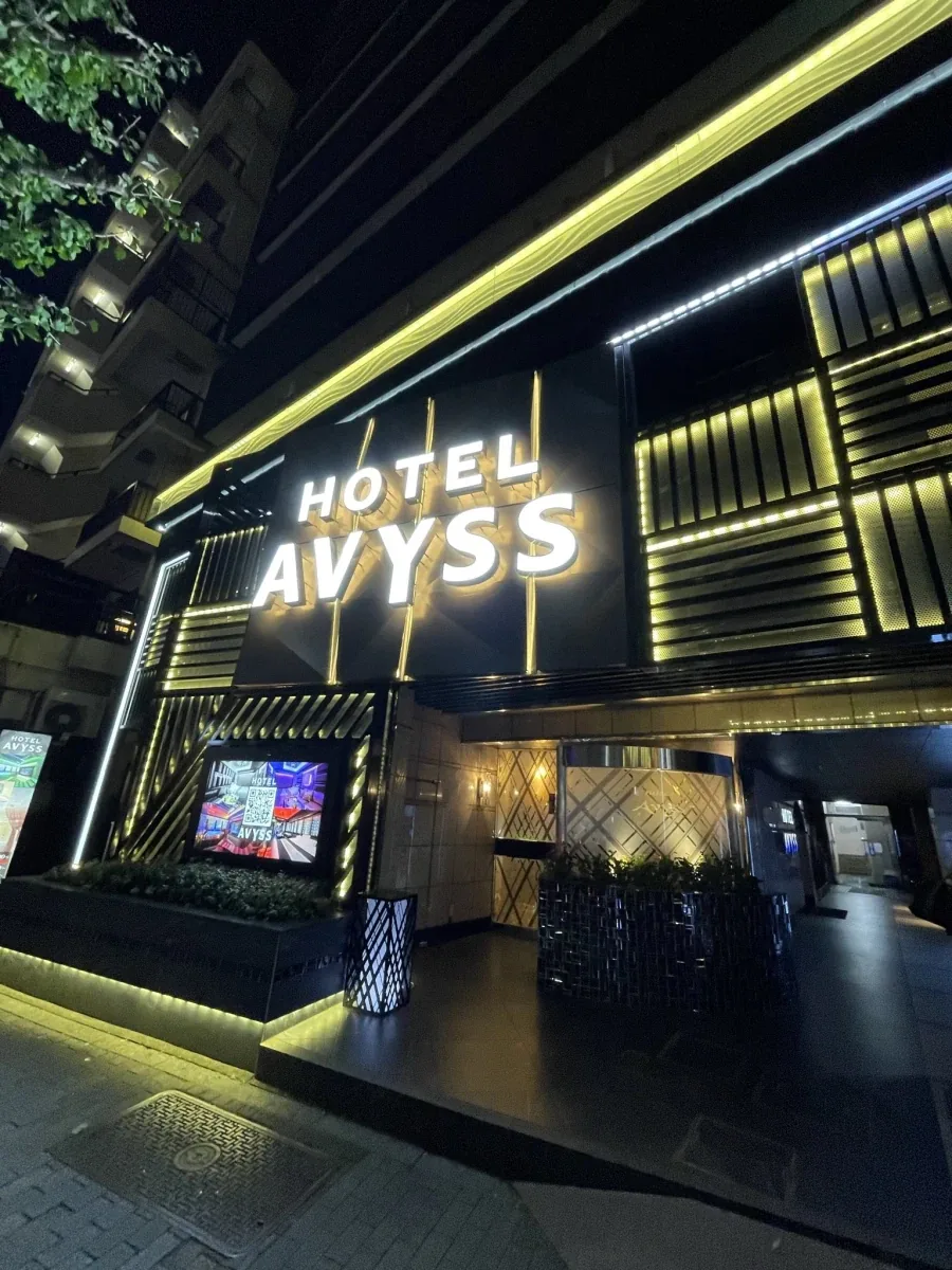 신주쿠 가부키초에 있는 매우 싼 6평 원룸의 비밀_2.webp