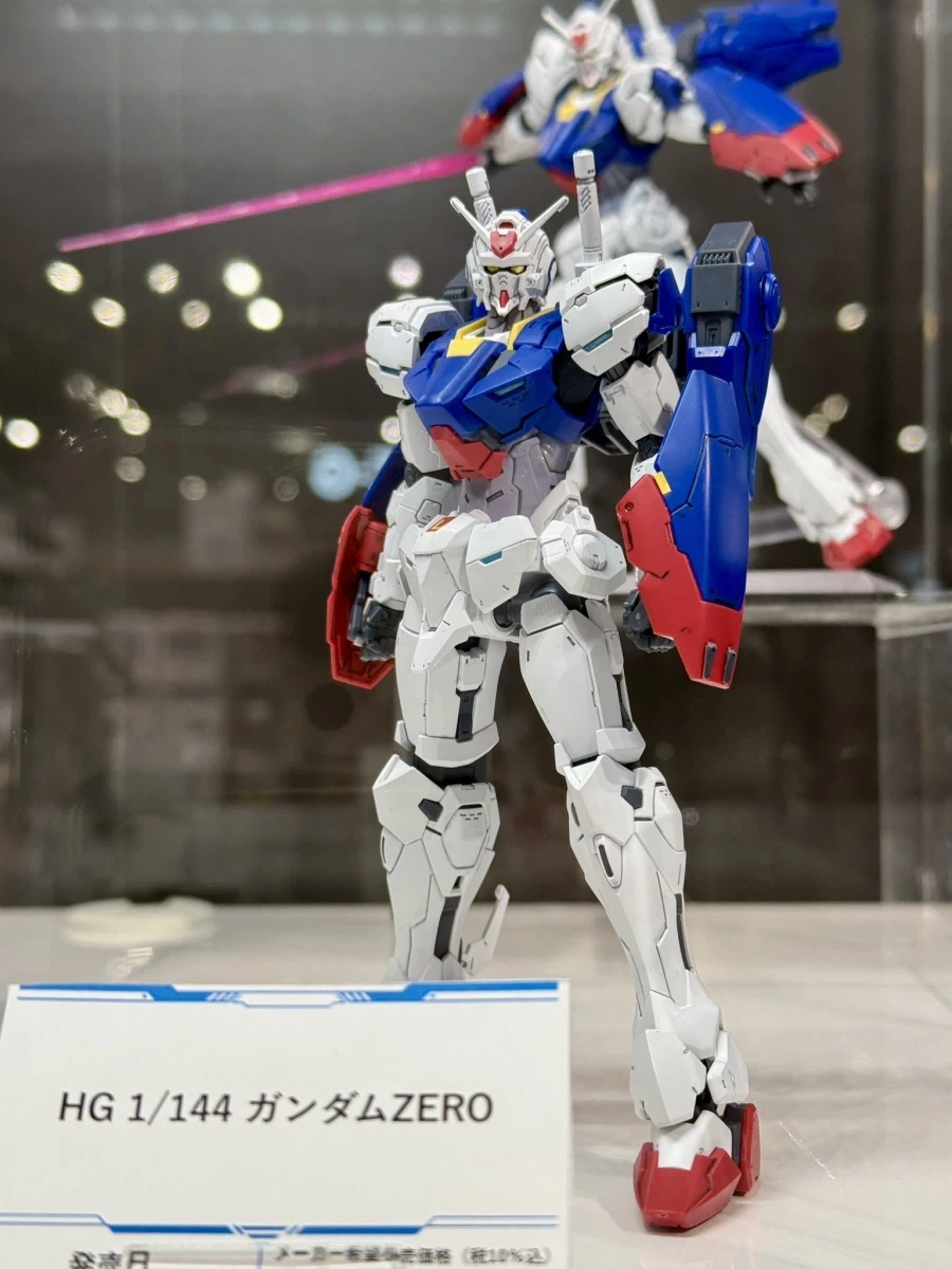 HG 1/144 건담 ZERO & 헬릭스 도쿄점 전시 사진 2_1.webp