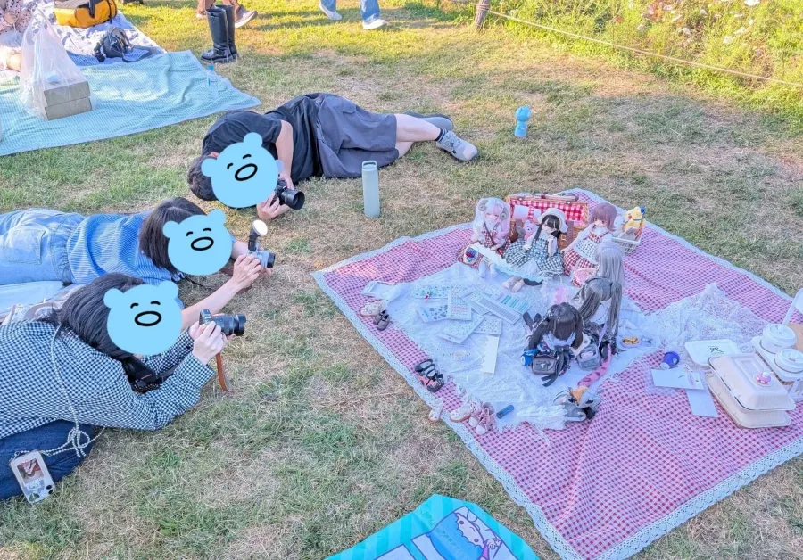 인형 피크닉 특_1.webp
