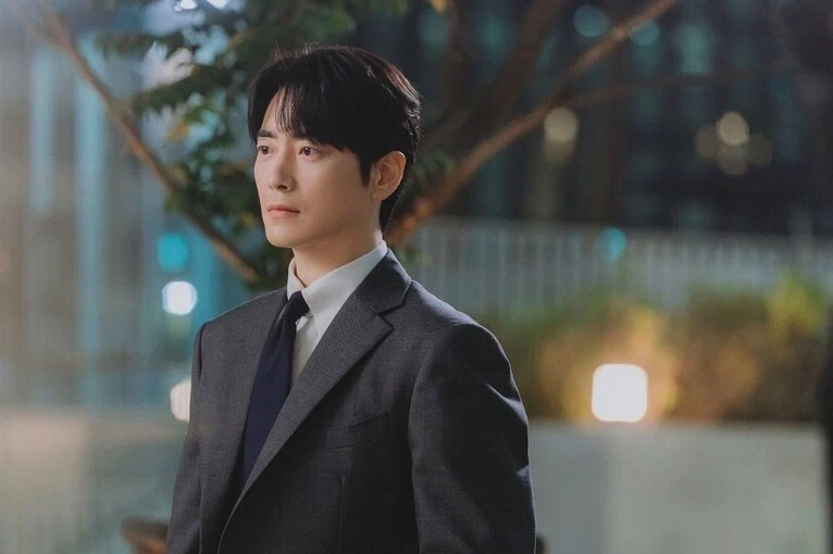 배우 이준혁 “외모… 무슨 의미인가 싶다”.jpg_3.webp