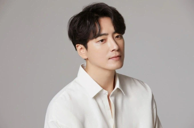 배우 이준혁 “외모… 무슨 의미인가 싶다”.jpg_5.webp