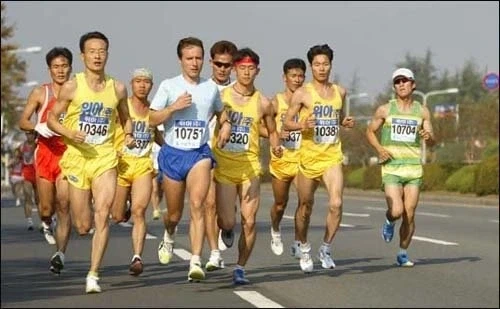 20년전 승진하려면 마라톤 잘 뛰어야 했다는 회사.jpg_2.webp
