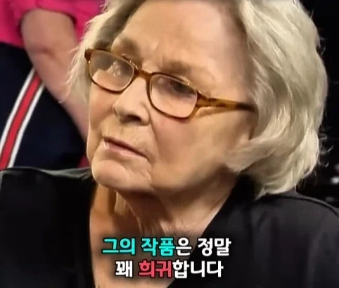 벼룩시장에서 산 조각상의 엄청난 가치.jpg_16.webp