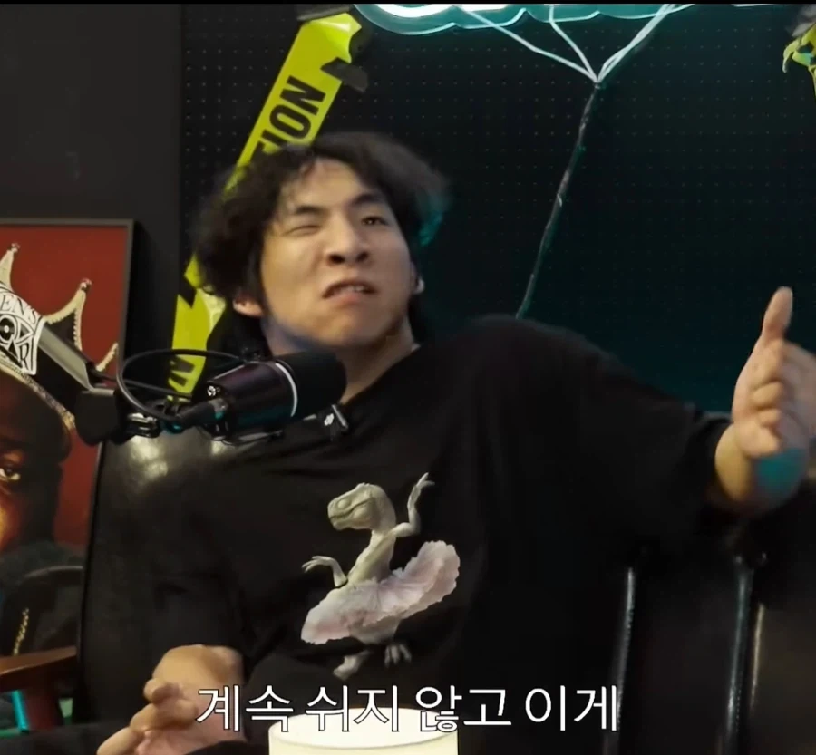 온 몸이 근육이라는 만능발 ㄷㄷㄷ;;_1.webp
