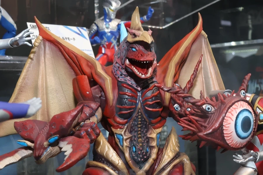 [반다이] S.H.Figuarts 울트라맨 초합체 괴수 파이브 킹 전시 이미지_8.webp
