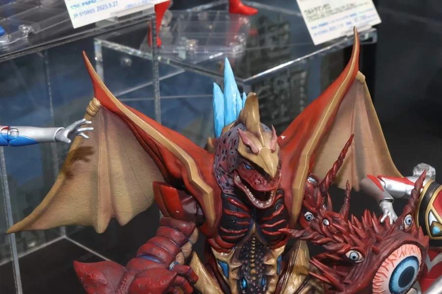 [반다이] S.H.Figuarts 울트라맨 초합체 괴수 파이브 킹 전시 이미지_18.webp
