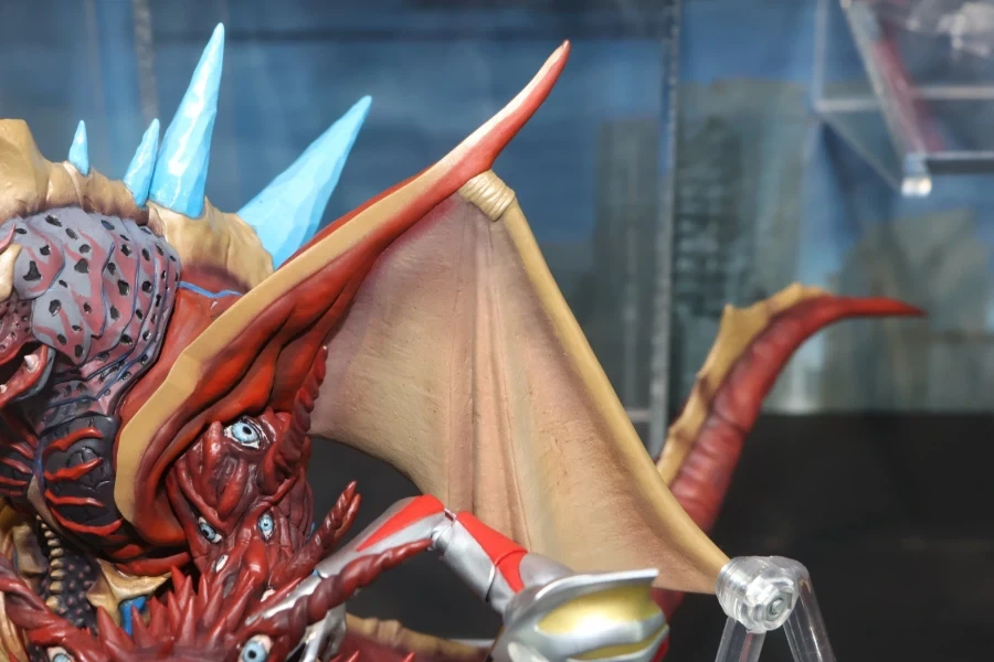 [반다이] S.H.Figuarts 울트라맨 초합체 괴수 파이브 킹 전시 이미지_19.webp