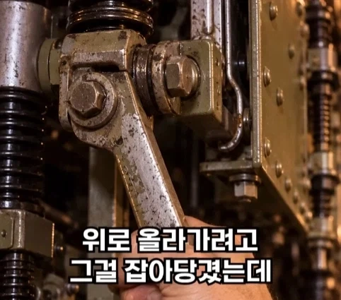 핵폭탄이 민가 근처에 떨어진 사고.jpg_18.webp