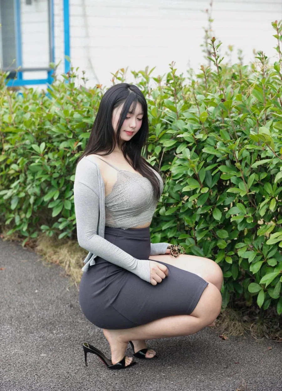 헐벗지 않아서 더 좋은 겁니다 꼴알못들아!!!_7.webp