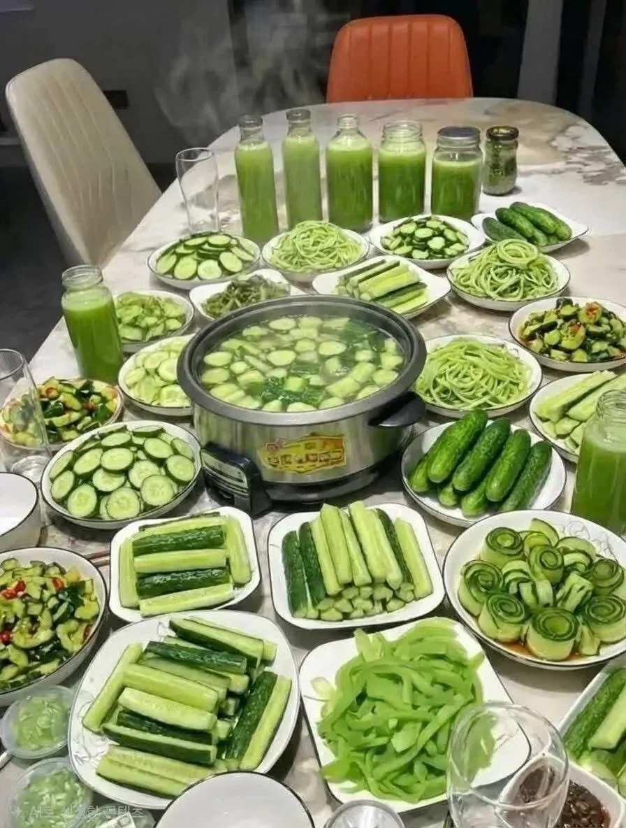 잊을만 하면 또 올리는 오이 음식_1.webp