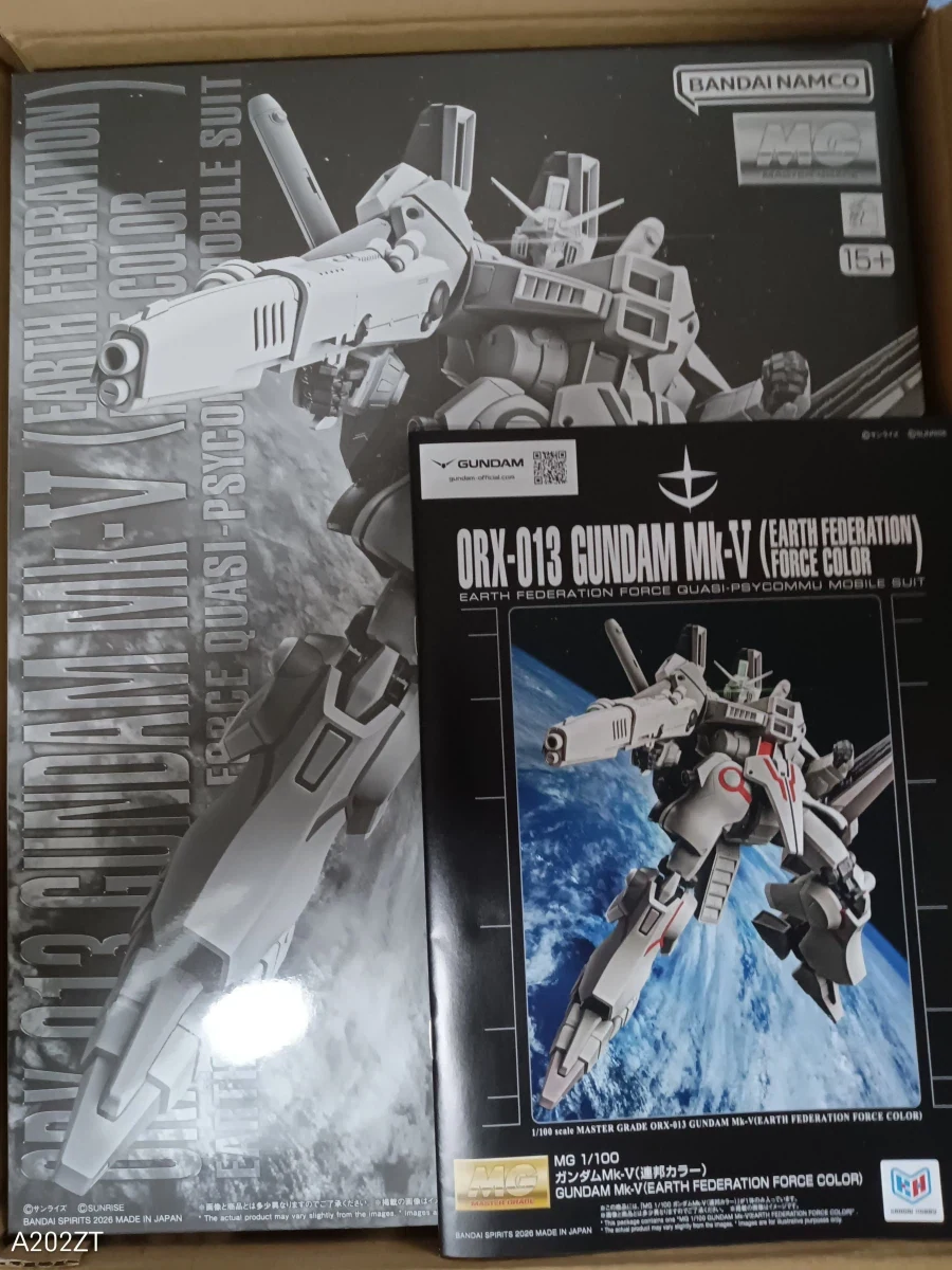 MG 건담 Mk-Ⅴ 연방 컬러 박스 사진_2.webp
