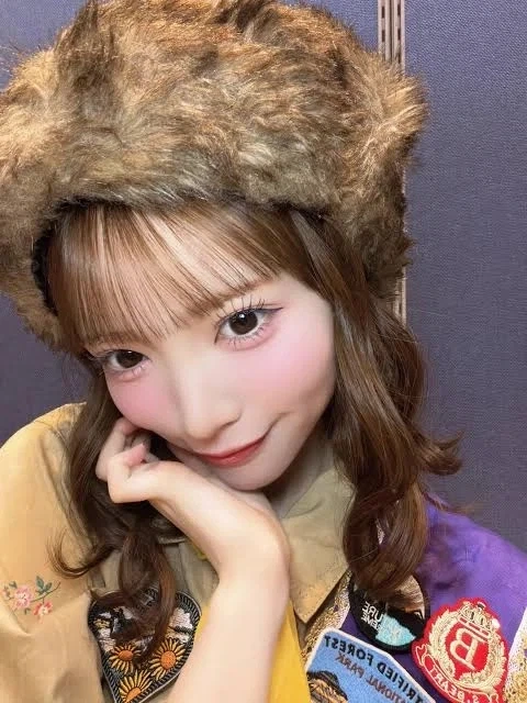 귀여운 04년생 J팝 아이돌 누나.jpg_2.webp