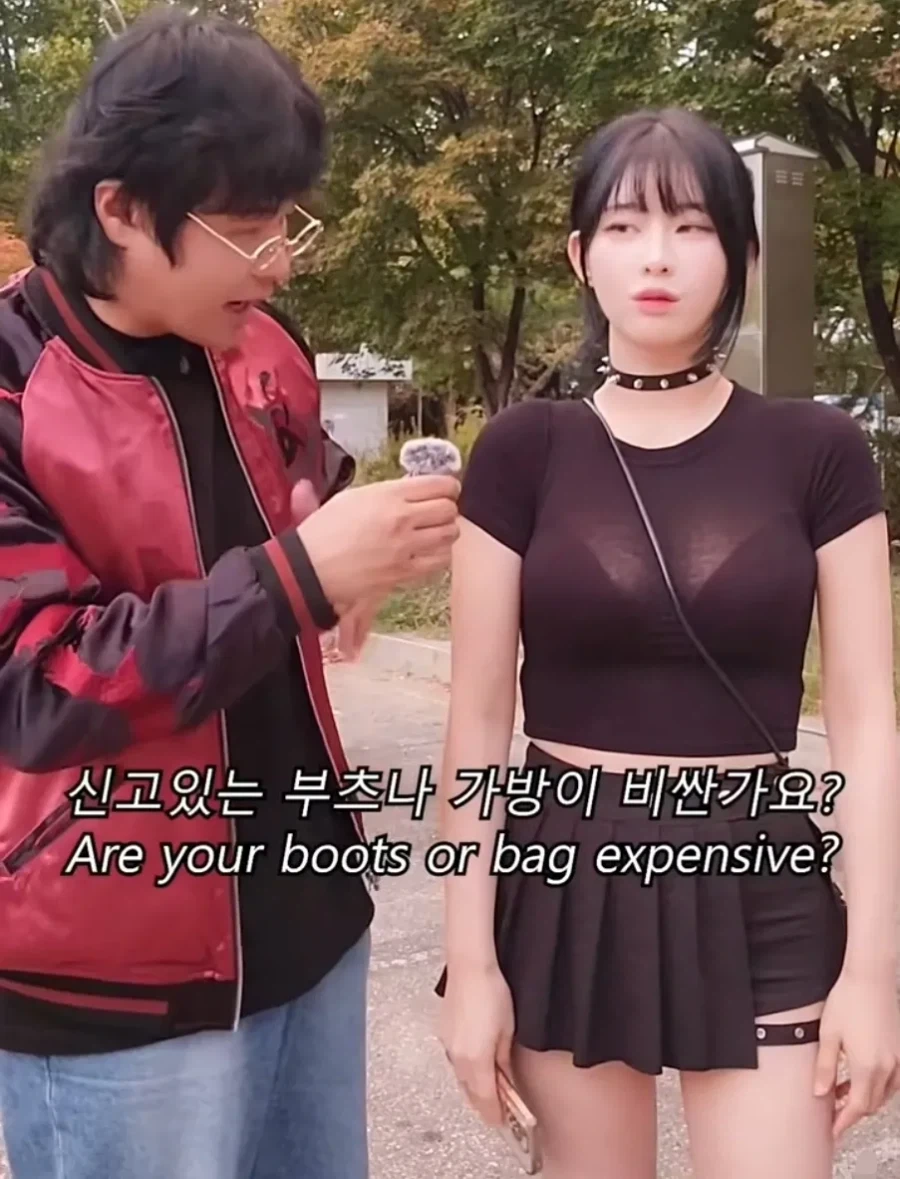100만원 가치의 옷을 입고 다니는 여자.jpg_5.webp