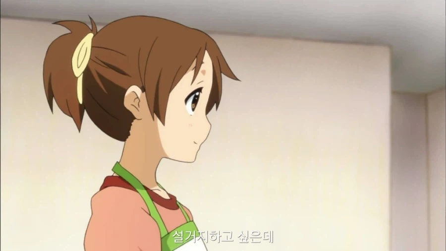 구석에서 장난치는 언니 챙기는 여동생_6.webp