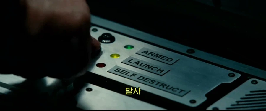 세계 각국들이 핵을 쏘는 영화_3.webp