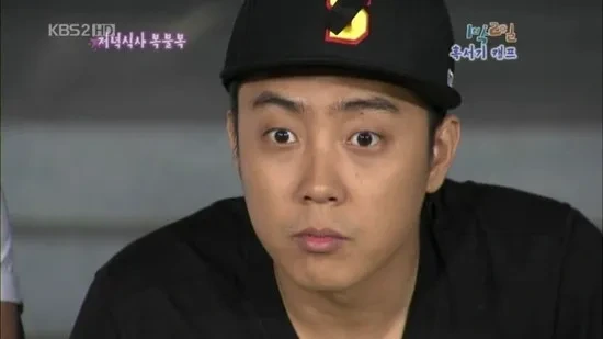납치범 :