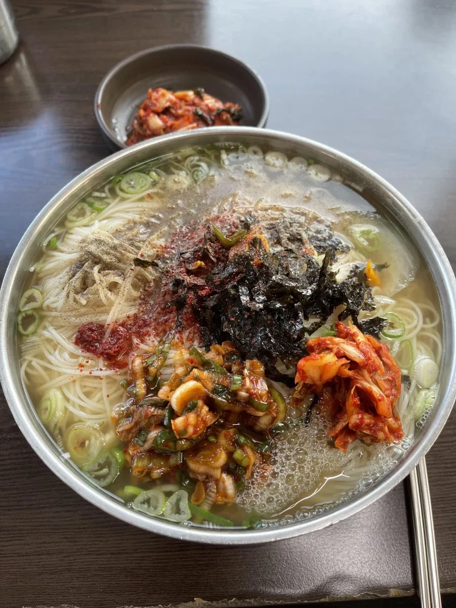 잔치국수 땡긴다_1.webp