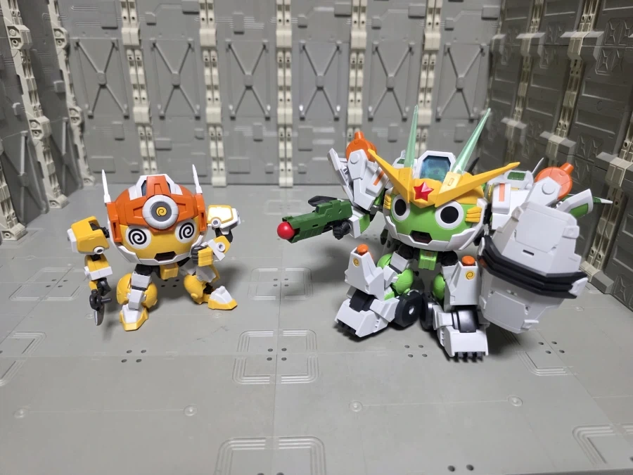 HG New 쿠루루 로보 가조립 사진_4.webp