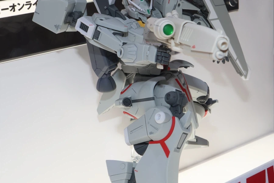 MG 건담 Mk-Ⅴ 연방 컬러 도쿄점 전시 사진_20.webp