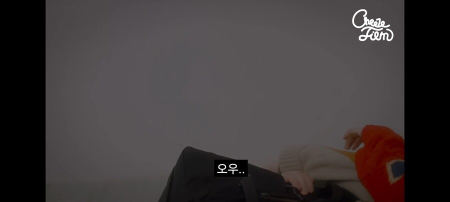 여고생이 아저씨 집에 찾아온 이유_45.jpg