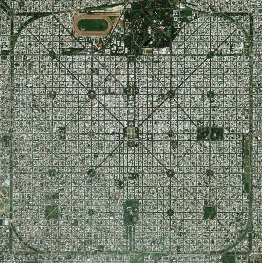 img/25/05/07/196a9d04ae4596e6c.png