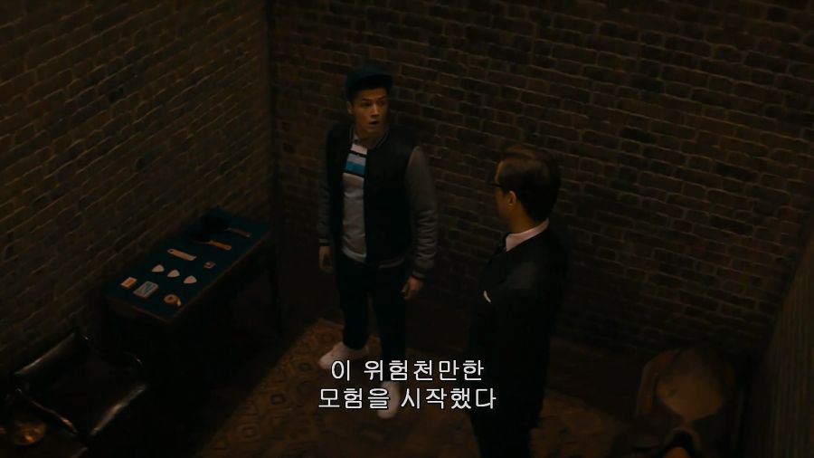 킹스맨 퍼스트 에이전트를 보면 어이없는 장면_16.jpg