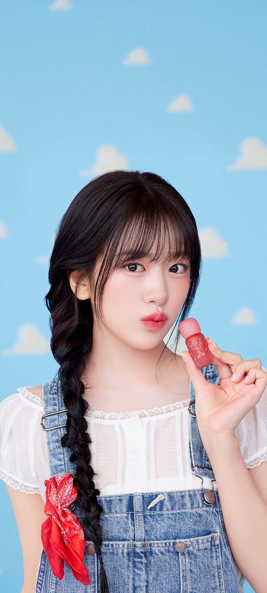 장원영 헬로키티 VS 안유진 토이스토리_4.jpg