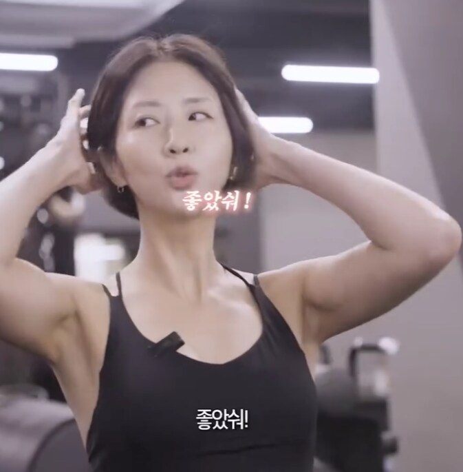 40대 누나_1.png