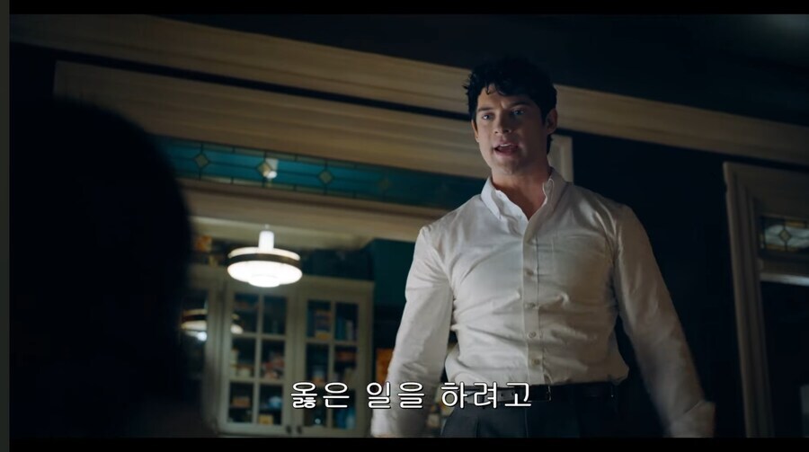 DCEU 슈퍼맨과 대척점에 있는 DCU 슈퍼맨.jpg_3.jpg