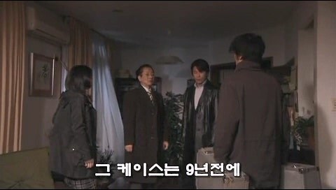 돈의 노예로 부려지던 남자가 선택한 최악의 행동_15.jpg