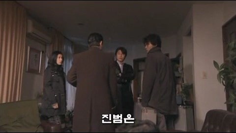 돈의 노예로 부려지던 남자가 선택한 최악의 행동_21.jpg