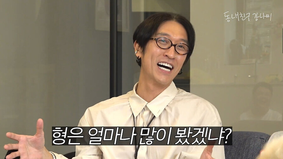 복도에서 걸그룹이 싸우고 있는걸 목격했다는 강남_14.jpg
