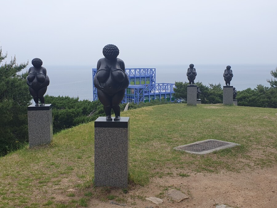 여행와서 잔뜩 본거._4.jpg