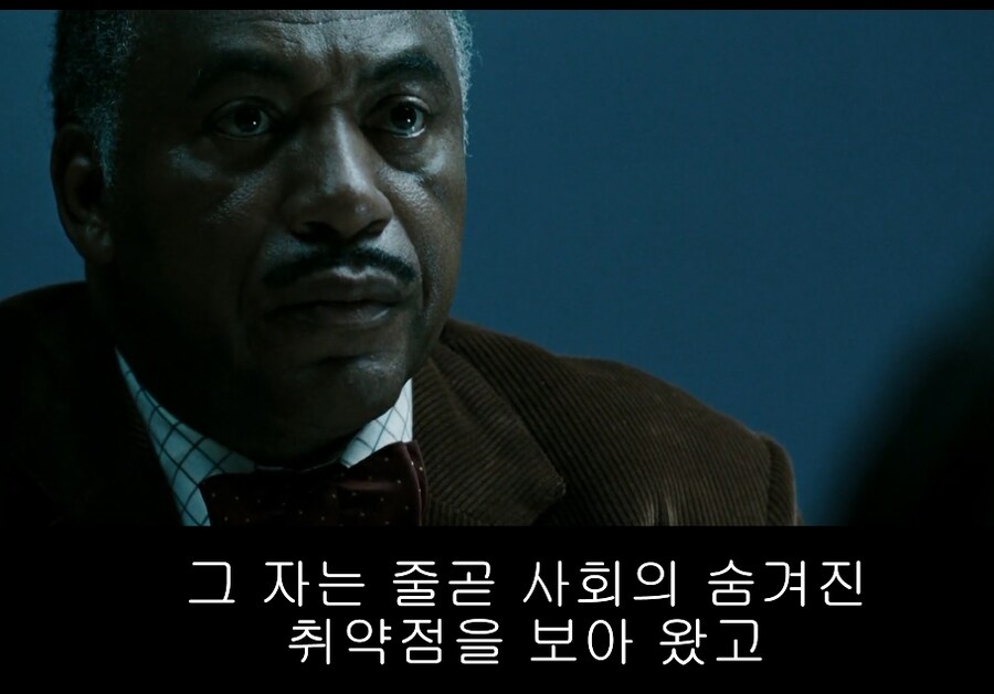 왓치맨)작가가 왜 좋아하냐는 히어로를 빠는 이유_2.png