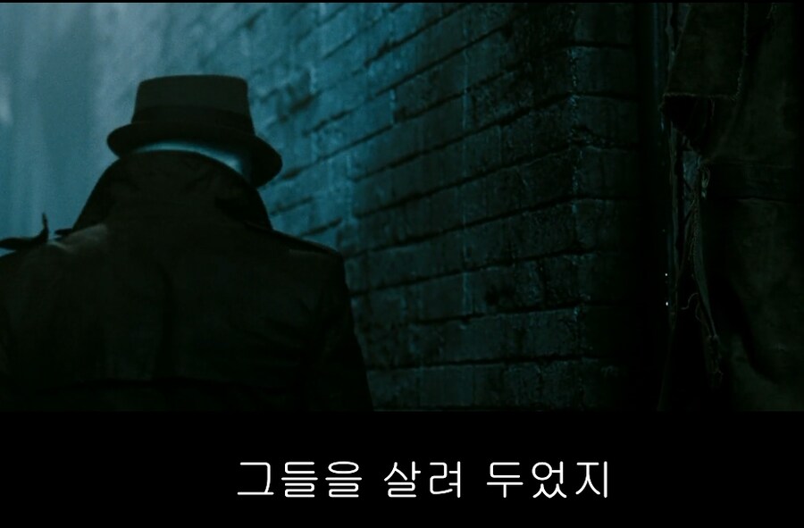 왓치맨)작가가 왜 좋아하냐는 히어로를 빠는 이유_10.png