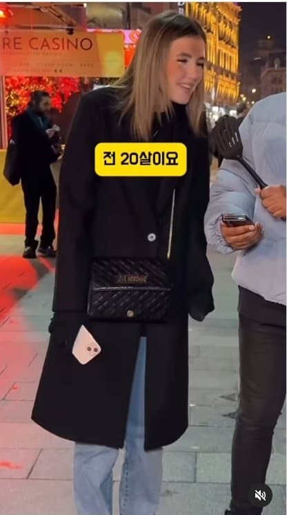 서양인들 나이 맞추기ㄷㄷㄷ_20.jpg