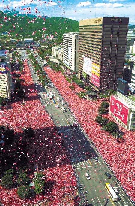 우리나라는 2002년 기점으로 쎈 귀신이 없대_3.jpg