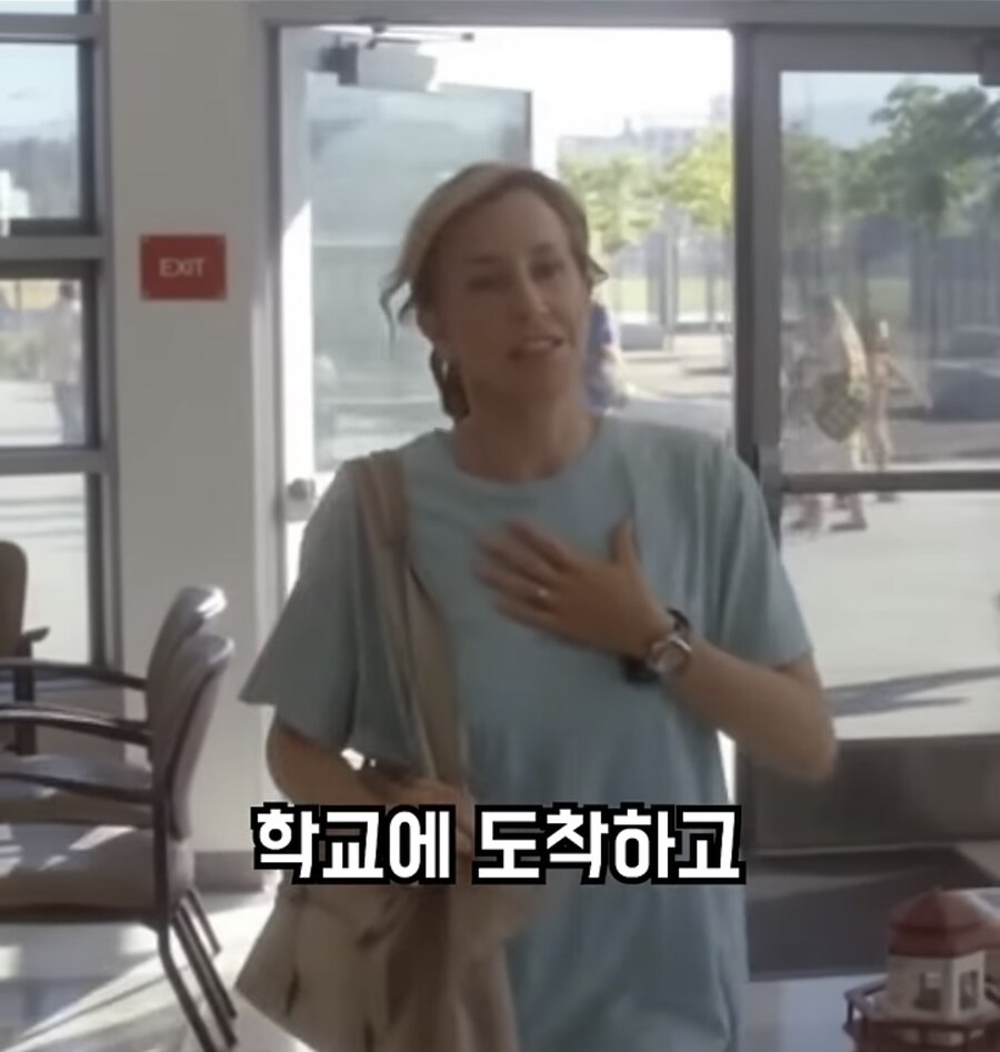 열한살 딸에게 두달짜리 애를 맡겨 학교에 간 엄마_8.jpg